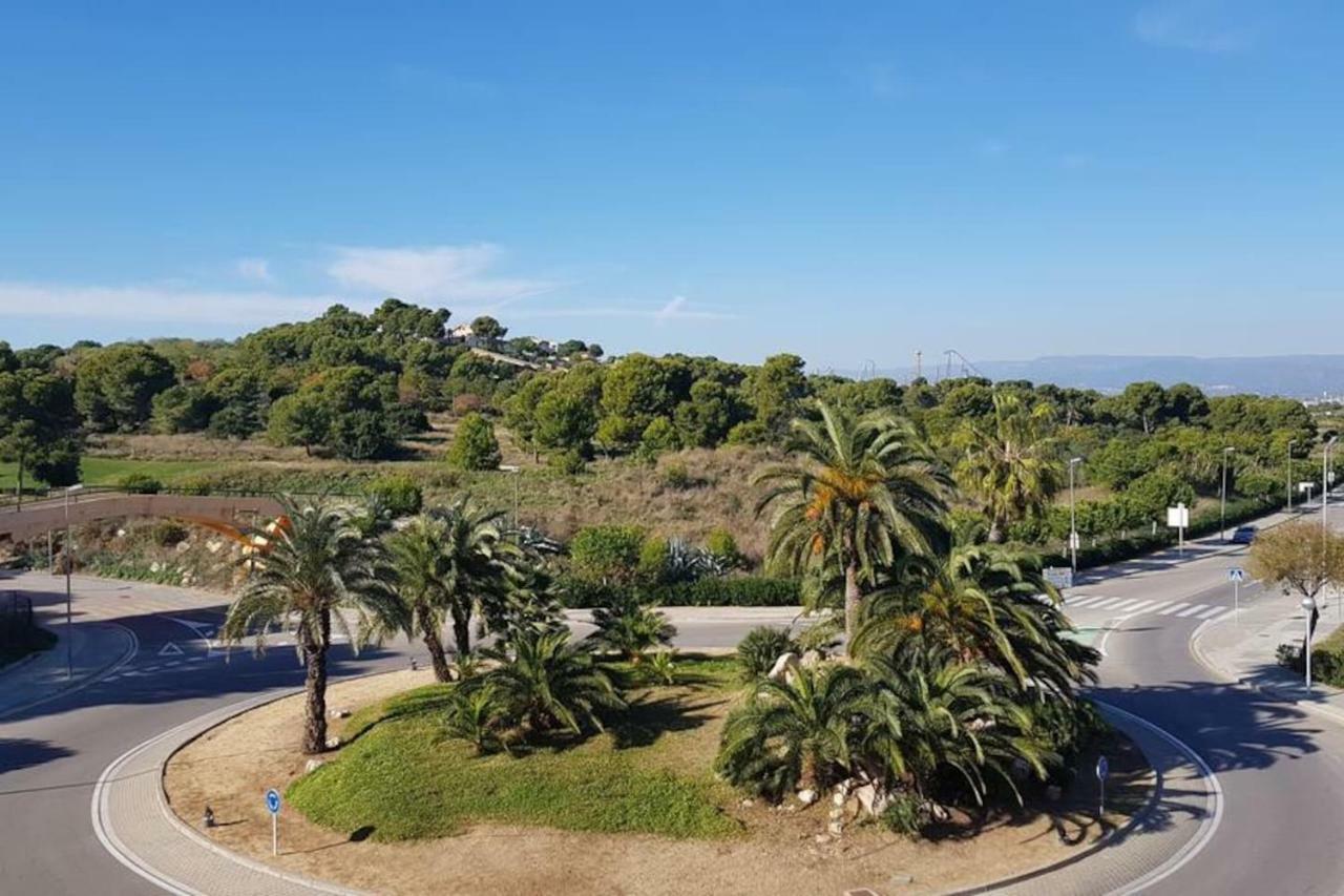 Port Aventura, Exclusivo Alojamiento La Pineda Exteriör bild